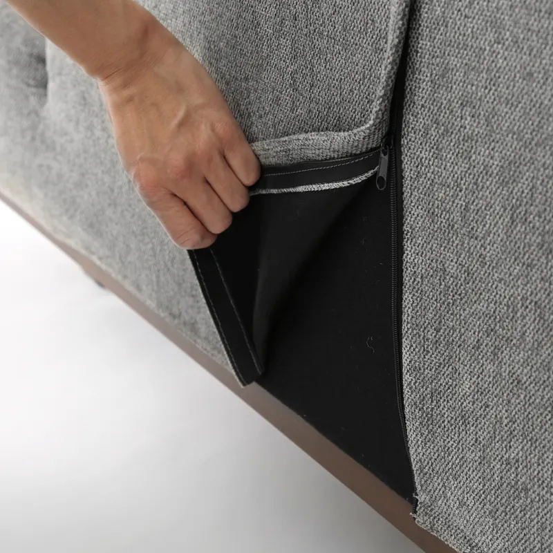 シンプルデザインなローソファー「Libero(リベロ)」専用スツールのカバーリング